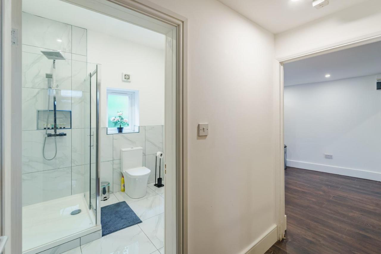 Augusta Lodge Moseley Birmingham Bagian luar foto